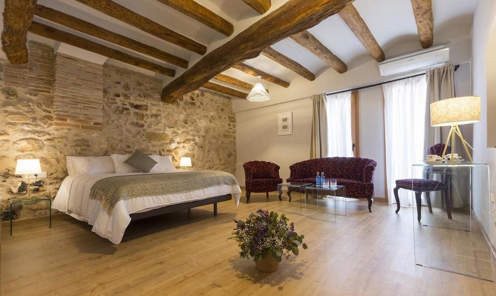 El Palauet Del Priorat Hotel Cornudella de Montsant ภายนอก รูปภาพ