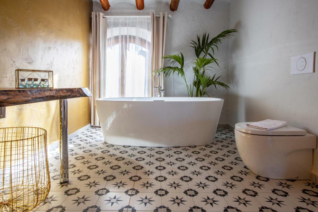 El Palauet Del Priorat Hotel Cornudella de Montsant ภายนอก รูปภาพ