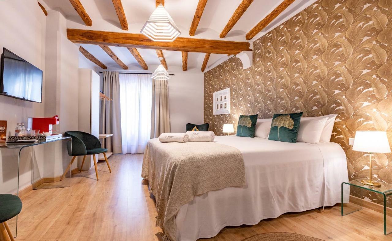 El Palauet Del Priorat Hotel Cornudella de Montsant ภายนอก รูปภาพ