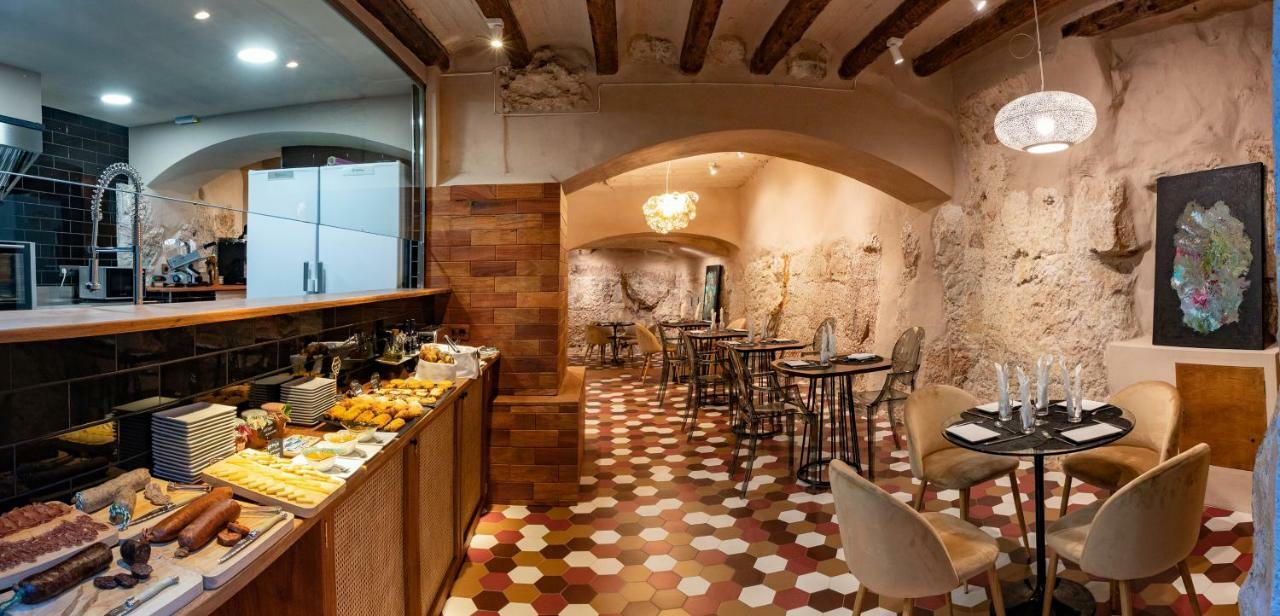 El Palauet Del Priorat Hotel Cornudella de Montsant ภายนอก รูปภาพ